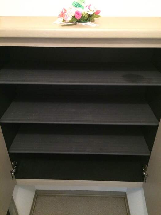 玄関　靴をたっぷり収納できます！！