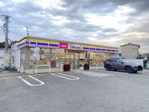 コンビニ　ミニストップ 奥条店（コンビニ）まで748m