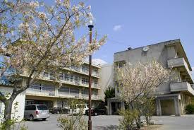 中学校　取手市立取手第一中学校（中学校）まで812m