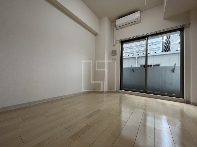 居室・リビング　エステムプラザ難波WEST IIプレディア　リビング