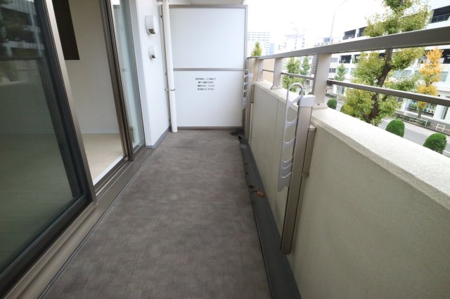 バルコニー　同一タイプです。