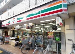 コンビニ　セブンイレブン 中目黒店（コンビニ）まで57m