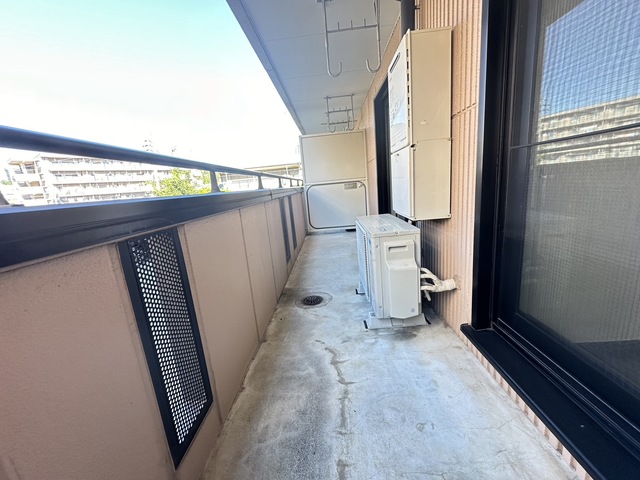 バルコニー　別部屋参考写真です