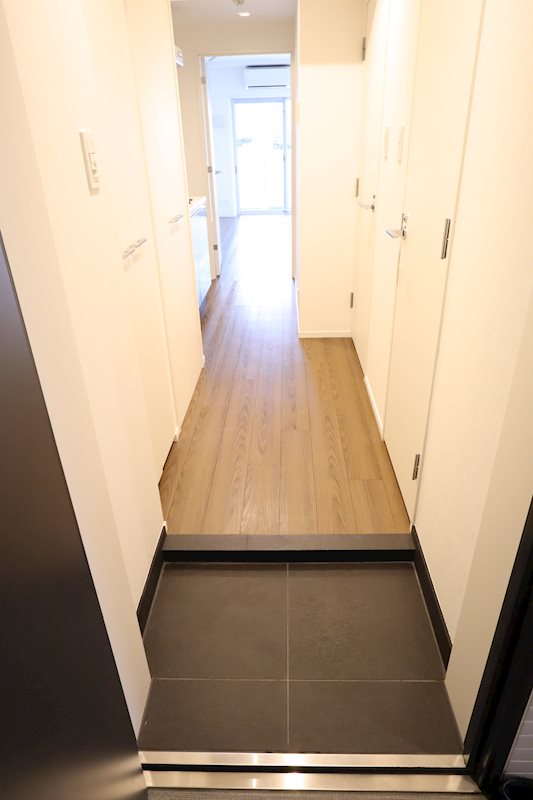 玄関　落ち着いた玄関です