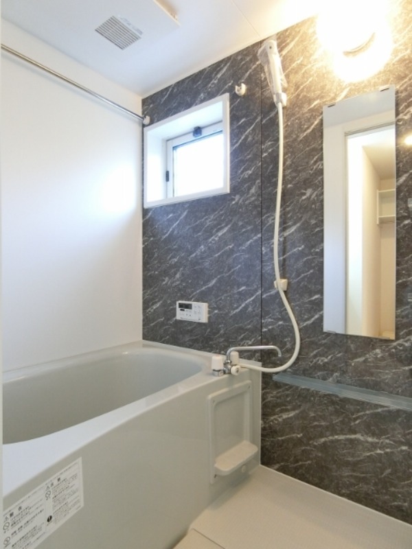 バス・シャワールーム　図面と現状に相違がある場合には現状を優先