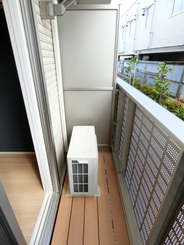 バルコニー　図面と現状に相違がある場合には現状を優先