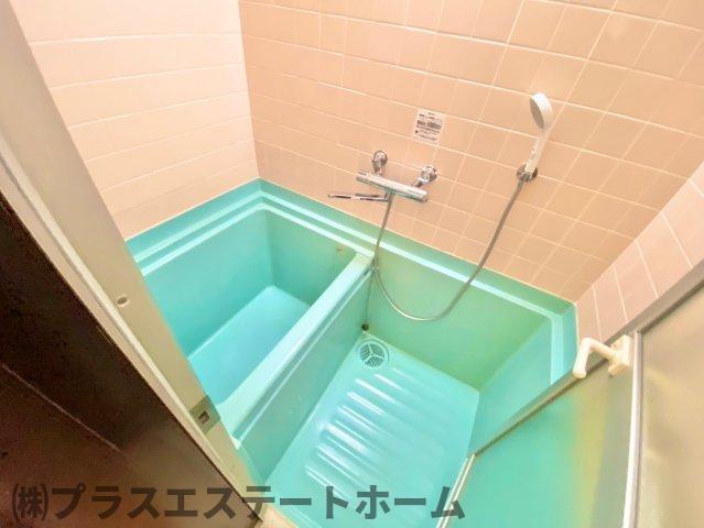 バス・シャワールーム　ゆったり過ごせるお風呂です