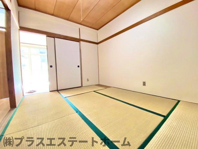 その他部屋・スペース　落ち着いて過ごせるお部屋なので、寝室にいかがでしょうか