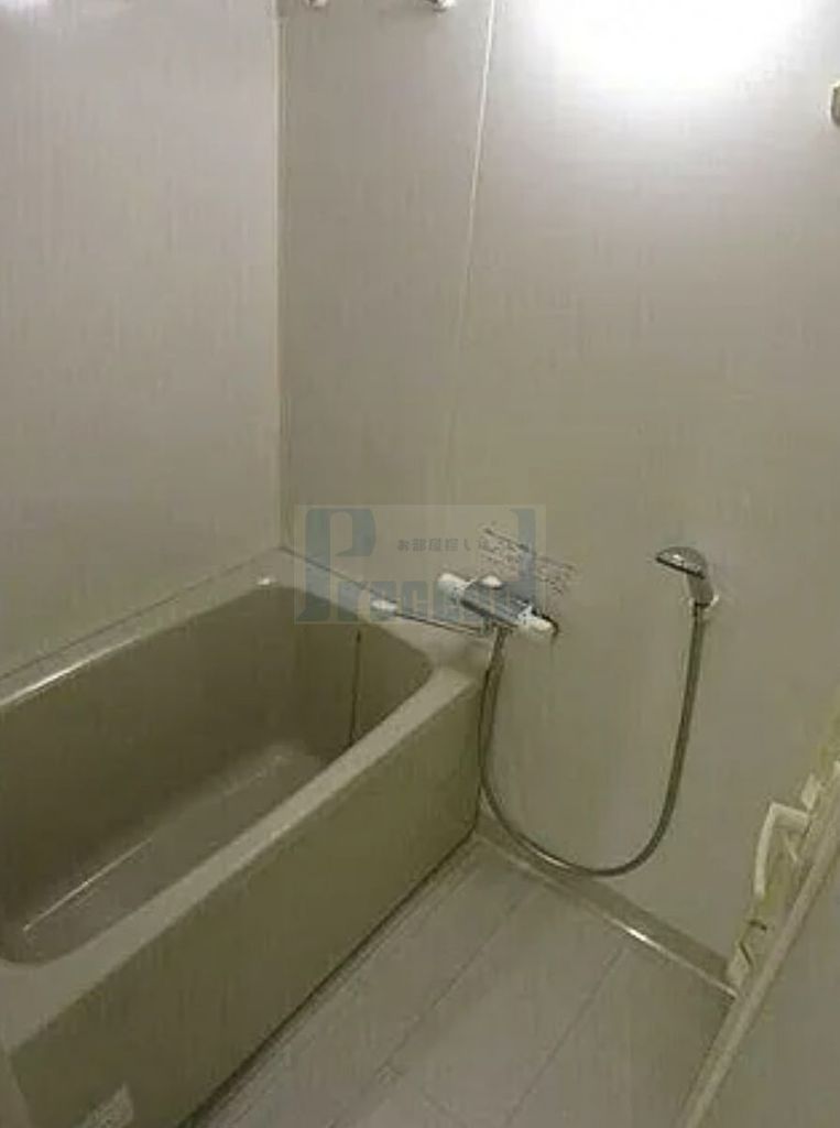 バス・シャワールーム　※別部屋参考写真※現況優先です