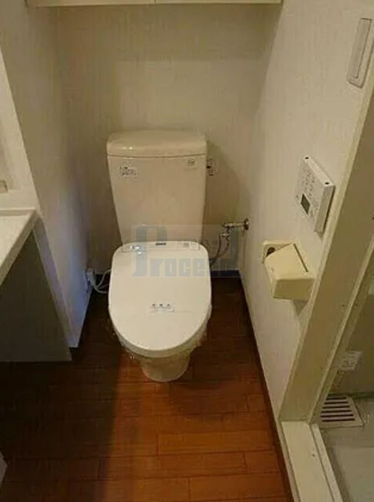 トイレ　※別部屋参考写真※現況優先です