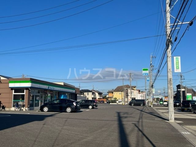 コンビニ　ファミリーマート 瀬戸街道城前店（コンビニ）まで424m
