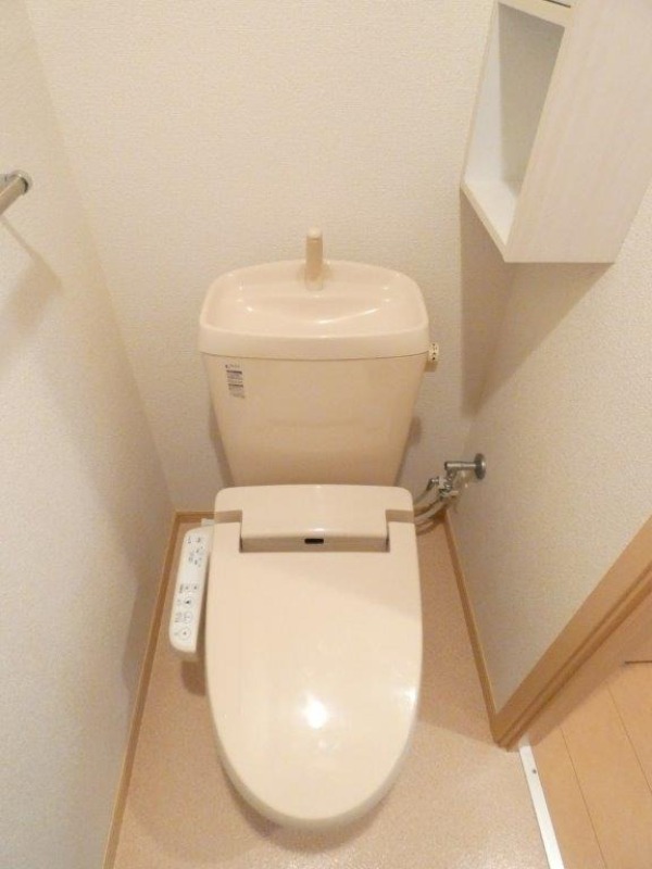 トイレ　図面と現状に相違がある場合には現状を優先