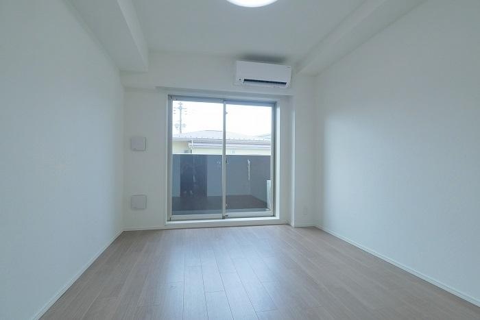 居室・リビング　■エアコン■24時間換気システム