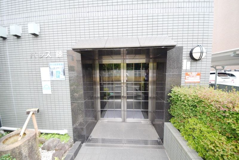 エントランス　エントランス