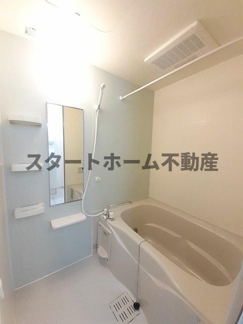 バス・シャワールーム　お風呂です