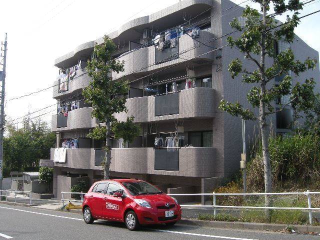 建物外観　日当たりの良い外観です。