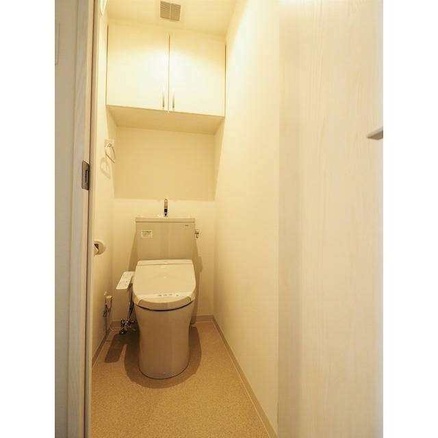 トイレ　※参考。別部屋の写真です。