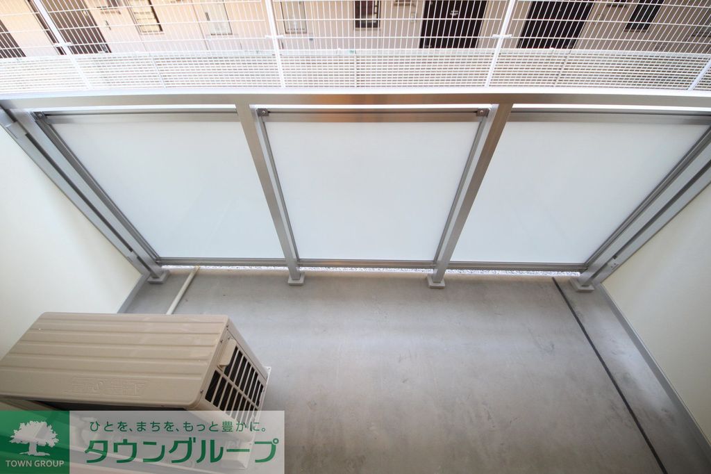 バルコニー　バルコニー