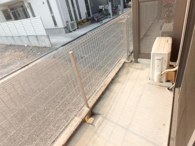 バルコニー　テラス