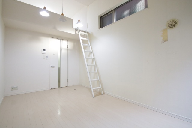 居室・リビング　※別室の参考写真の為、現況優先です。