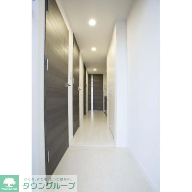 玄関　※写真は同タイプ住戸です。