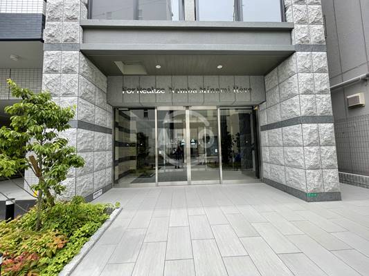 エントランス　フォーリアライズ難波南レーヴ　エントランス