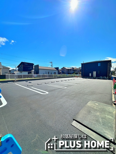 駐車場　類似写真