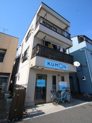 建物外観　金町駅まで徒歩10分　都市ガス