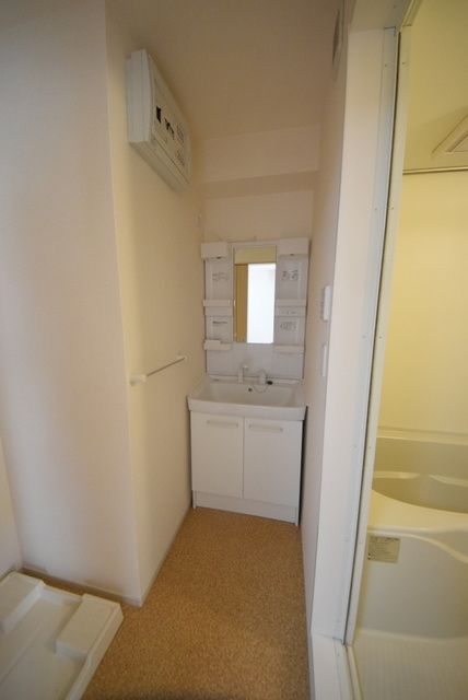 洗面設備　☆内見のご予約はタウンハウジング八王子店まで☆