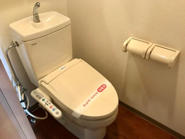 トイレ　トイレ