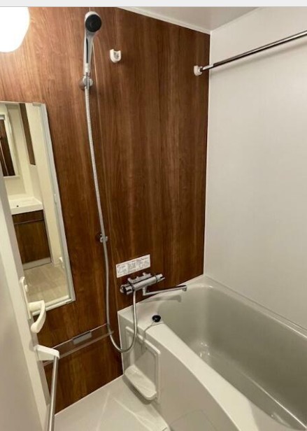 バス・シャワールーム　日々の疲れを癒すお風呂付です