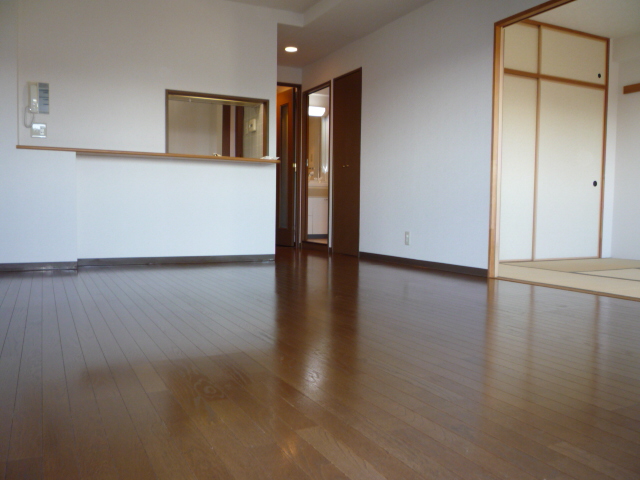 居室・リビング　ワイドなリビング１３．８帖