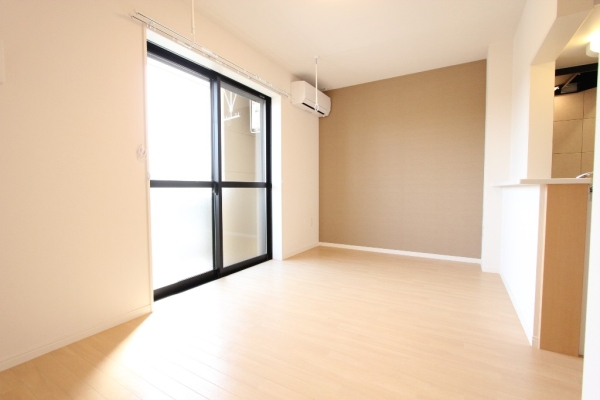 居室・リビング　日あたり良好、LDK10帖