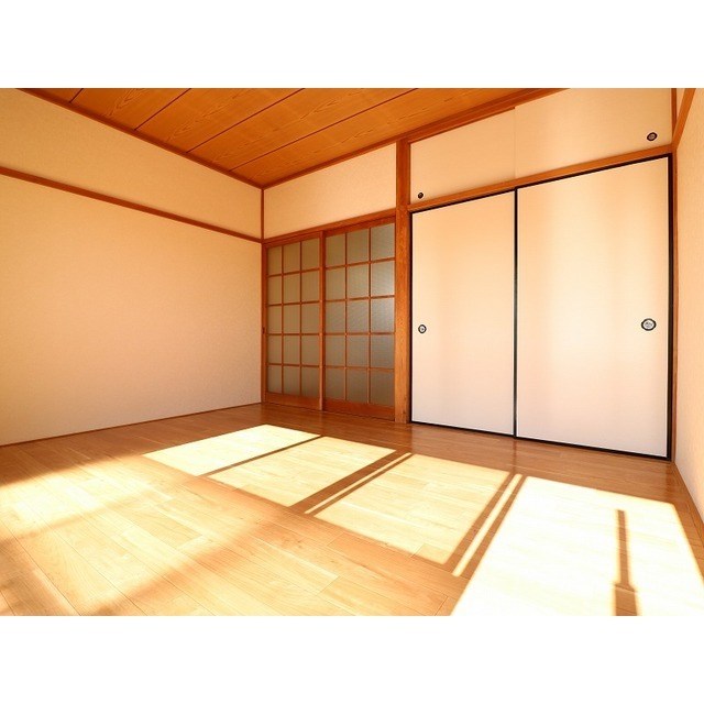 その他部屋・スペース　きれいな室内でゆっくりお休みいただけます。