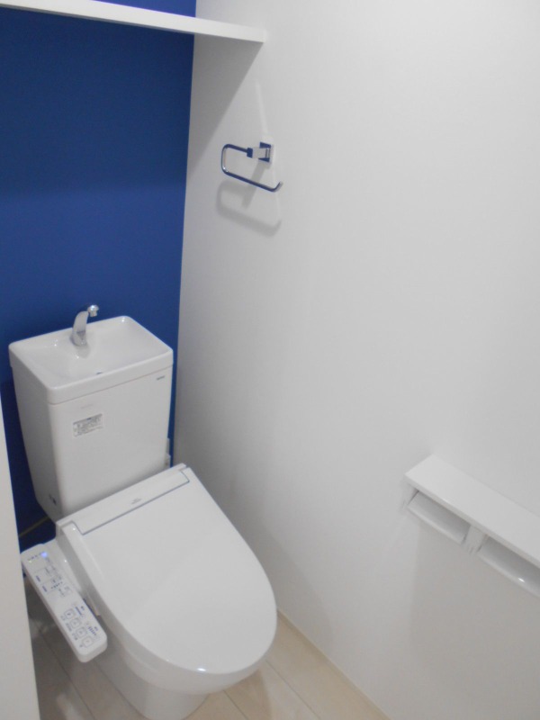 トイレ　駐輪スペース