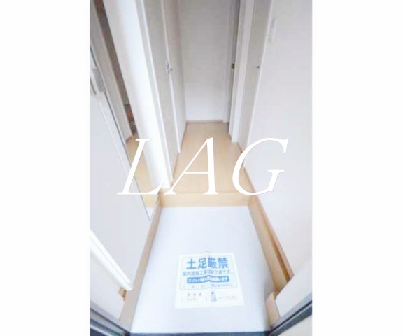 玄関　玄関です。