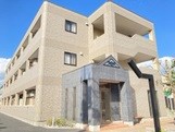 建物外観　ペットと一緒に住めるオール電化のマンション♪