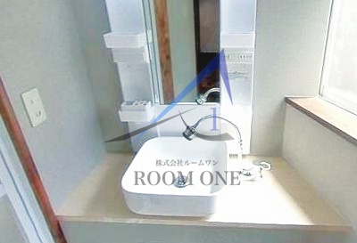 洗面設備　洗面台です。