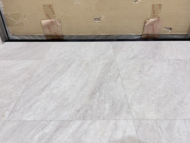 玄関　同メーカー施工イメージ
