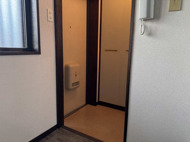 イナバホームズの玄関写真