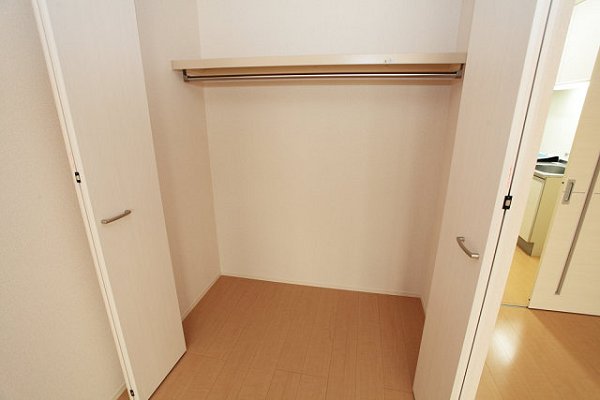 収納　クローゼット