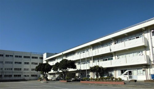 小学校　瀬ケ崎小学校（小学校）まで388m