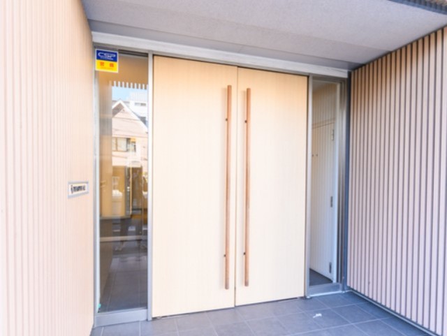 エントランス　エントランス
