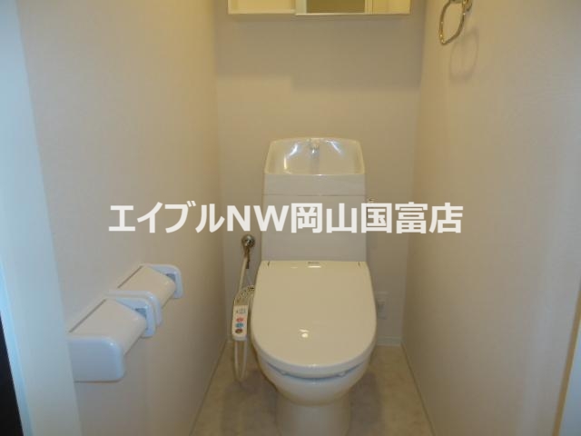 トイレ　シャワー付トイレ