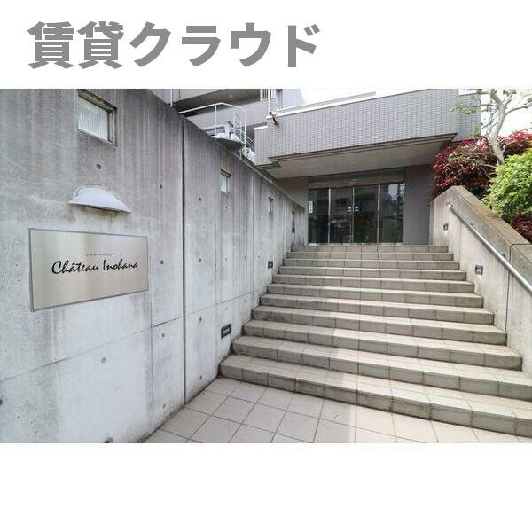 エントランス　ゆとりのあるエントランスです