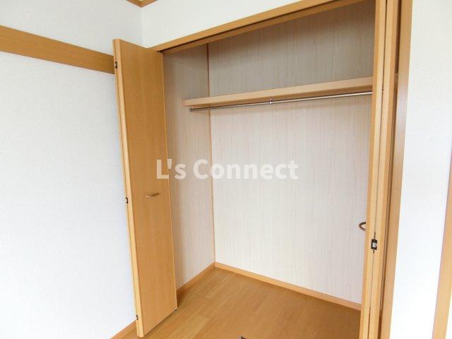 その他設備　全部屋に収納付き。