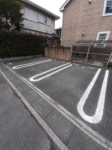 駐車場　駐車スペースもあります
