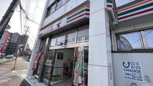 コンビニ　セブン-イレブン 東大和市駅北口店（コンビニ）まで514m