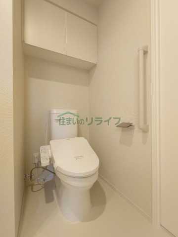 トイレ　コンフォリア新中野