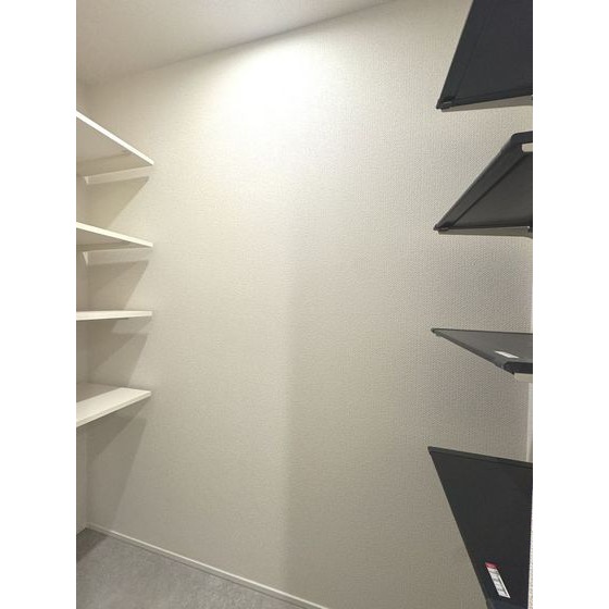 その他設備　シューズインクローゼット靴以外のお荷物も入りそう～♪